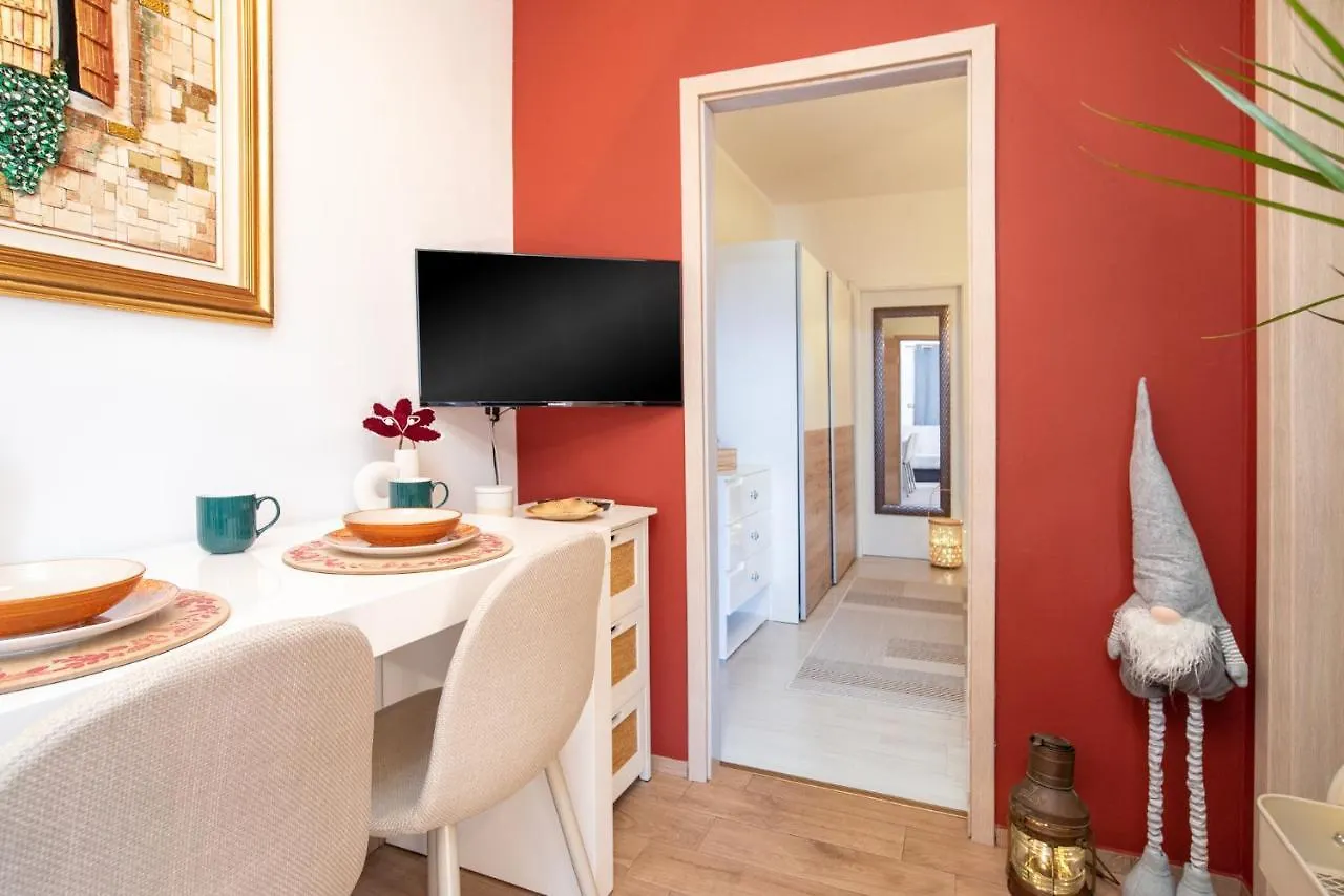 Apartment Opatija With Garden And Seaview Opric 0*,